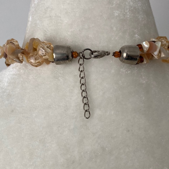 Twisted Beaded Necklace - Picture 5 of 6